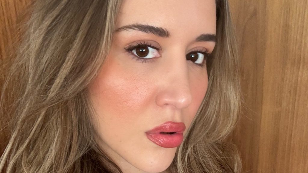 I Wore Brown Mascara for a Month and It Completely Changed My Eye Makeup
