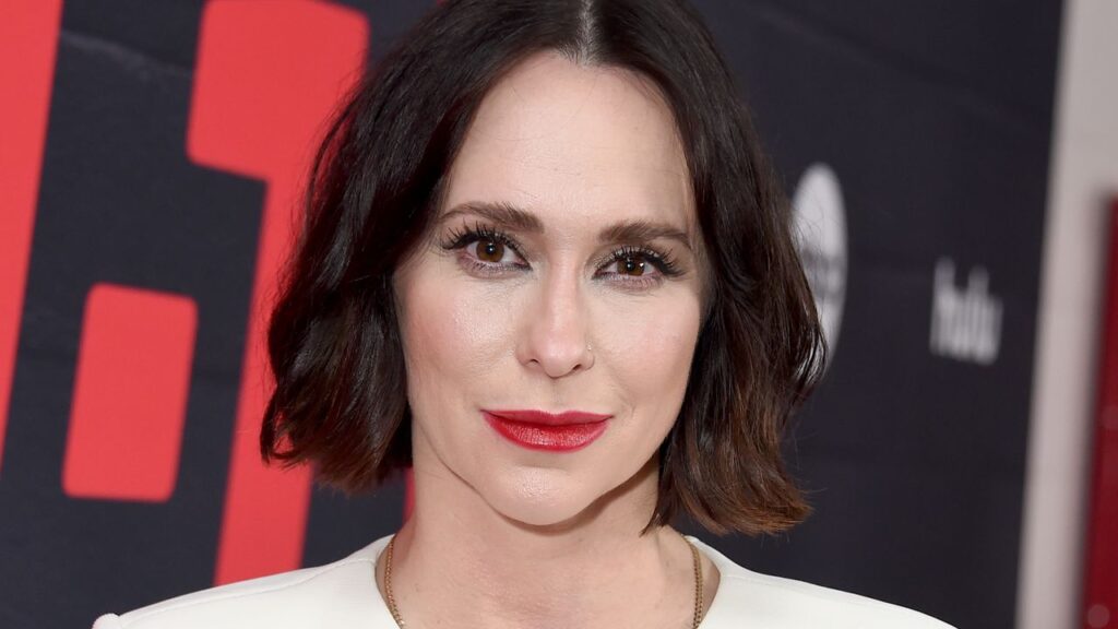 Jennifer Love Hewitt, 'Sunset Lover', ผมแดง-แดง, ฤดูร้อน