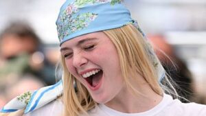 Elle Fanning, Cannes, ลุคที่ไม่คาดคิด, แรงบันดาลใจจาก Charli XCX