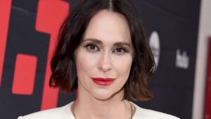 Jennifer Love Hewitt, ผมชายหาด, ความงาม, I Know What You Did Last Summer, รอบปฐมทัศน์
