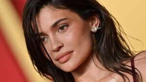 Kylie Jenner, Disco Polka Dot Nails, ซัมเมอร์, ทำเล็บ